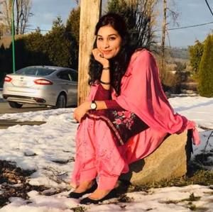 Meet your Posher, Harshdeep